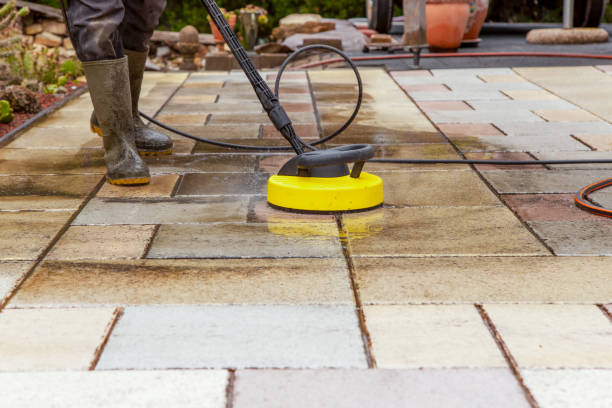 Spring Cleaning in Gordon Heights, NY